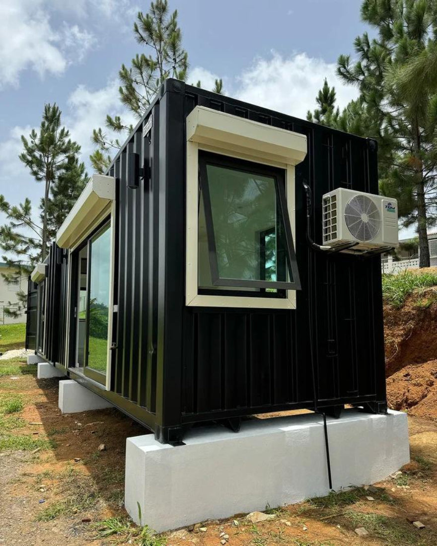 Casa contenedor de 40 pies modelo Playero – módulo prefabricado habitable con diseño abierto y grandes ventanales