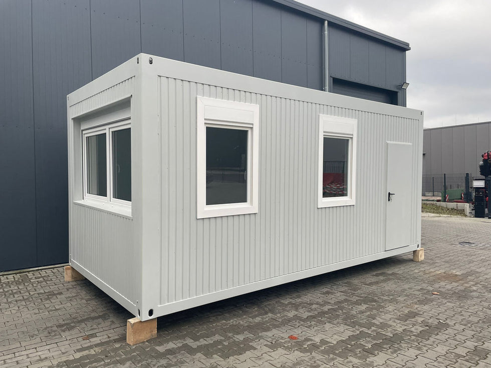 Contenedor de oficina 6,75×2,42 m – módulo prefabricado profesional de 16 m² con aislamiento reforzado