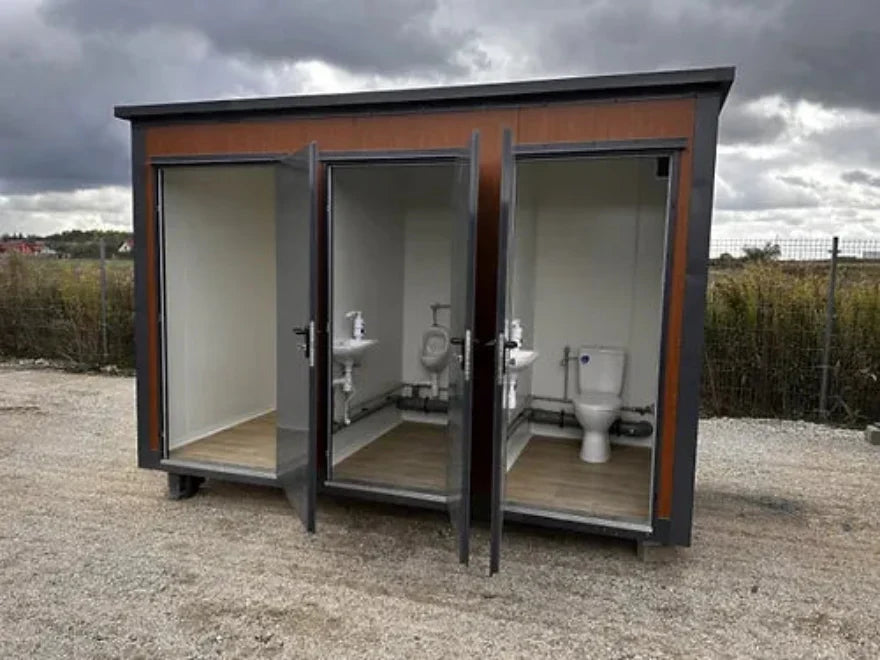 Contenedor sanitario tipo pabellón con triple cabina – módulo prefabricado de 3 WC para obra y uso intensivo