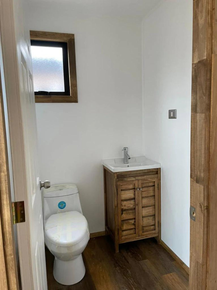 Módulo prefabricado Valdivia 18 m² – espacio compacto con diseño moderno, dormitorio y baño completo