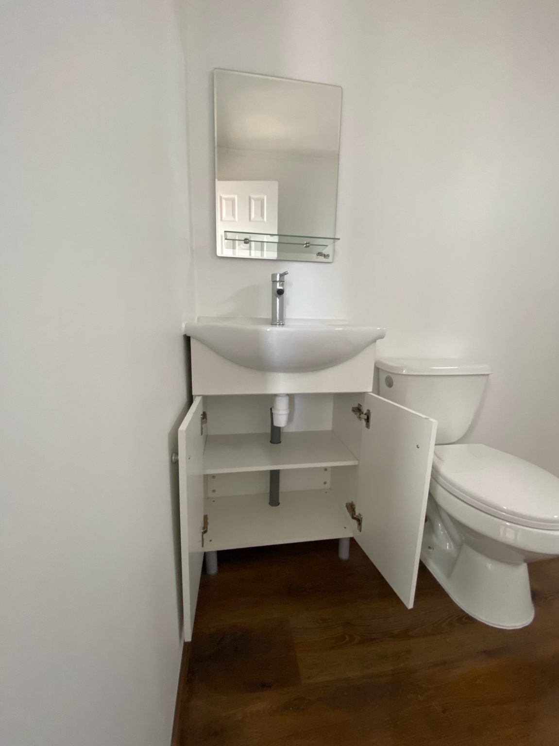 Casa Pichilemu 12×3,0mt con 2 Habitaciones